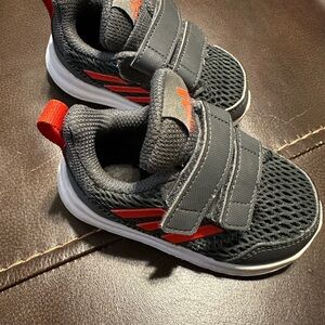 Adidas Gray and Red Sneakers with Velcro Straps - Bin 6